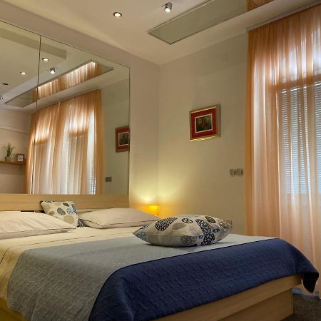 Studio Apartment And Rooms Adria Vodice Buitenkant foto